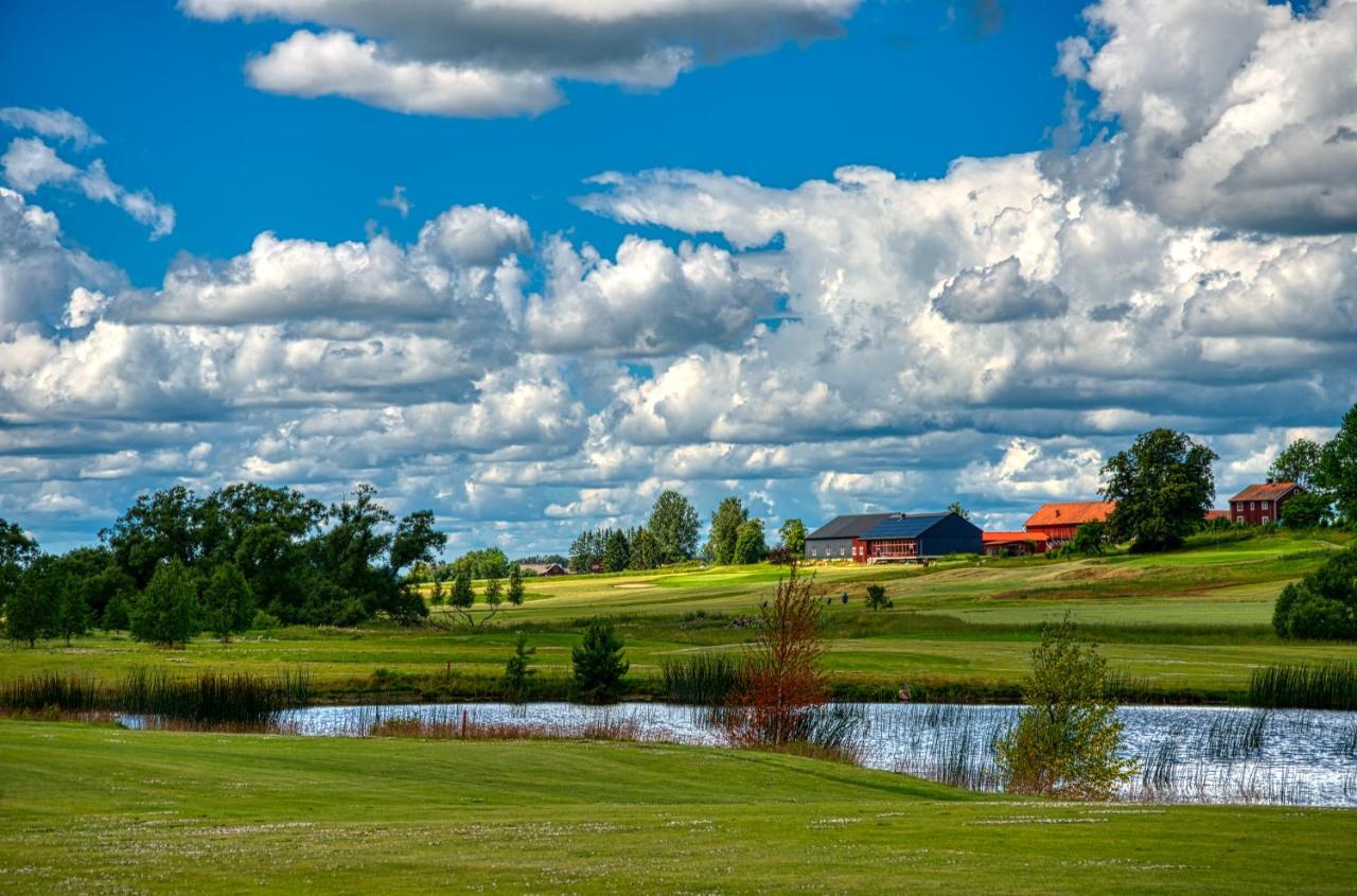 Kiladalens Golf & Lodge Nyköping Zewnętrze zdjęcie