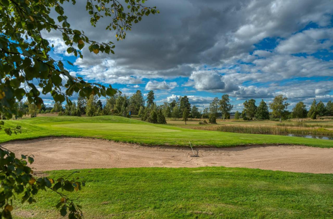 Kiladalens Golf & Lodge Nyköping Zewnętrze zdjęcie